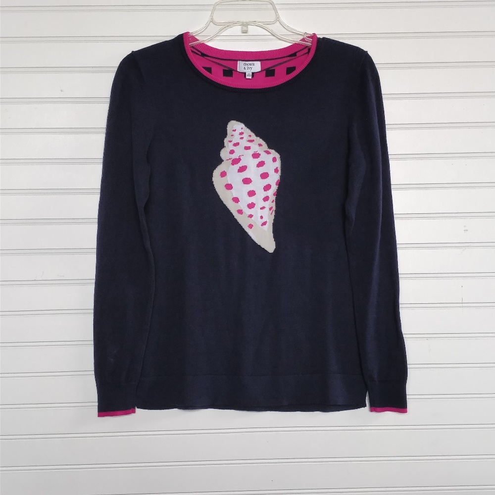 Crown & Ivy preppy navy/pink sweater with seashell